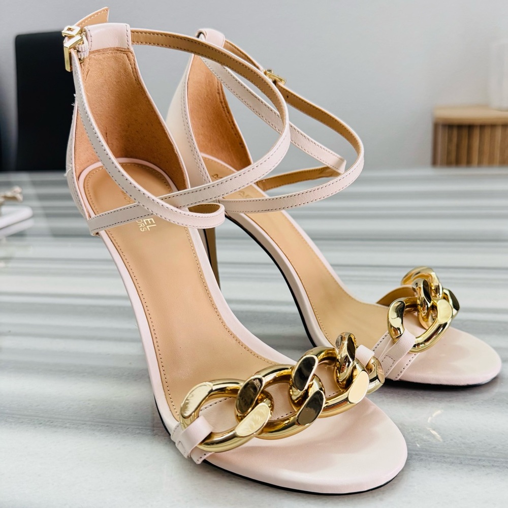 Michael Kors Scarlet Leather Sandals – Size 8M